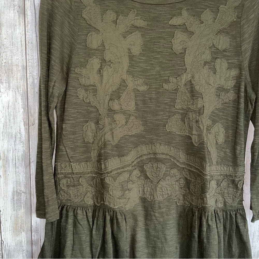 Loft Olive Green Appliqué Peplum Blouse - Picture 3 of 5